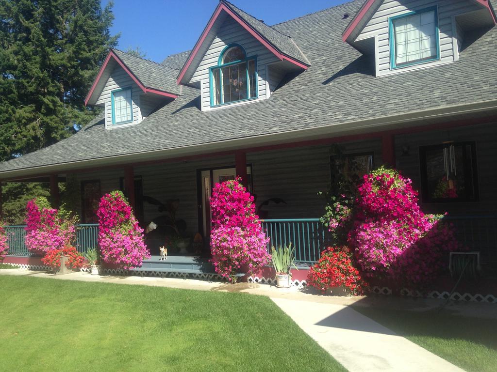 Eagle'S Nest B&B Lake Country エクステリア 写真